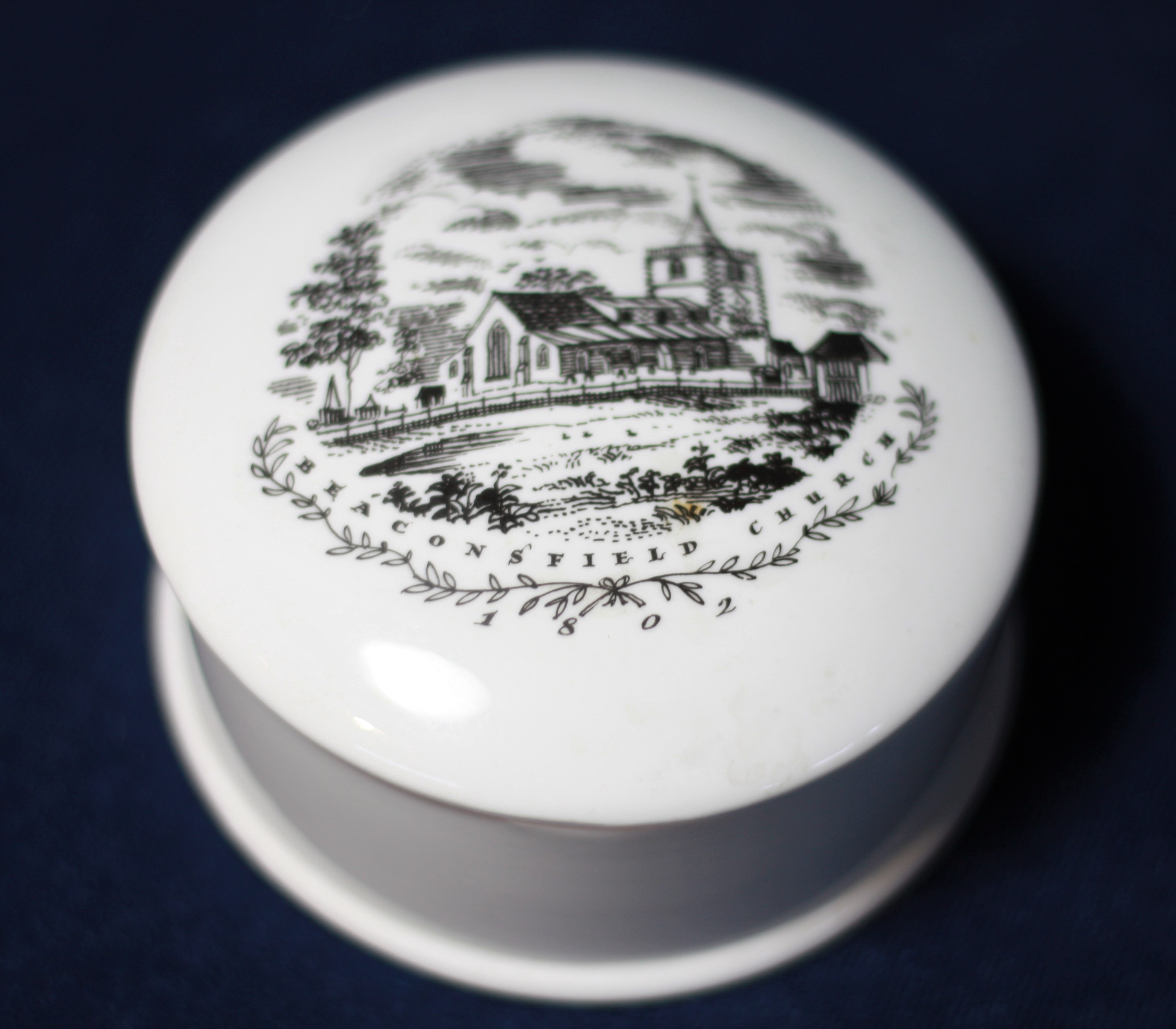 Beaconsfield Church Porcelain Pill Box - All Things UK