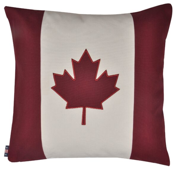 Canadian Pillow (18" x 18")